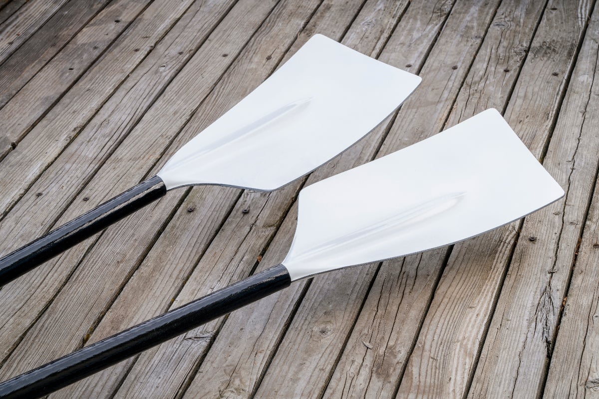 Optimizing Rowing Performance with FRP Oars
